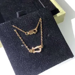 デザイナーブレスレットフレディジュエルリーハイバージョンFeijia Horseshoe Women for Women 925 Sterling Silver fidated 18K Rose Gold Inlaid添え