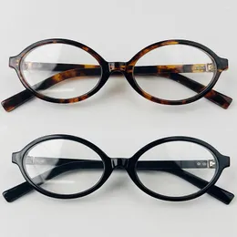 Okulary przeciwsłoneczne kobiety owalne okulary retro y2k lampart mała ramka moda prosta vintage kobiece dziewczyny okulary dekoracyjne okulary