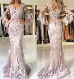 2018 Modest Dusty Pink Prom Dresses Long Poet Sleeves Lace Applique V Neck Mermaid Sweep Train Ribbon Evening Formal Wear Custom M4907896