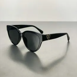 Moda CH top óculos de sol novo CH5477 placa em forma de coração borboleta olho de gato feminino proteção UV e sombreamento solar com caixa original Versão correta de alta qualidade