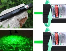 Costo Puntatore laser verde Focusable SDLaser 303 2in1 ad alta potenza da 532 nm con caricabatterie, batteria accesa Matches7478338
