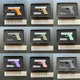 ألعاب Gun Gun Toys 2024 1 3 G17 G34 Desert Eagle 1911 Beretta Imperial Mini Keychain Toy Toy Toy Gun Christmas 2400308