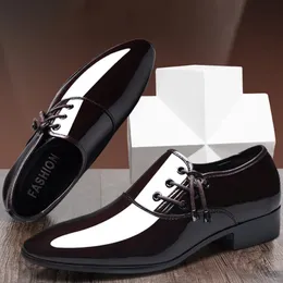 Trendige italienische Lacklederschuhe für Herren Business-Schuh zum Schnüren Oxfords Plus Size Männliche Hochzeitsfeierschuhe Herren Schwarzes Leder 240304