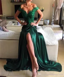 Saudi-Arabien Kleider Abito Cerimonia Donna Sera 2019 Tiefer V-Ausschnitt, schulterfrei, grüner Satin, lange Abendkleider mit Schlitz5809318
