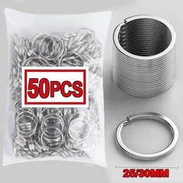 Chaveiros 10-50pcs em branco metal chaveiro de aço inoxidável chaveiro 25/30mm redondo plano split chaveiro círculo polido para descobertas diy