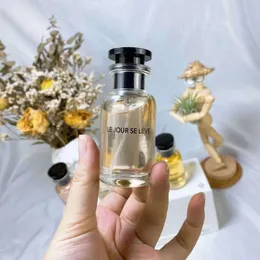 Frauen California Dream APOGE MILLE FEUX Contre Moi Le Jour Se Leve Parfüm Lady Spray 100 ml Französische Marke Guter Geruch Blumennoten für jede Haut mit 187