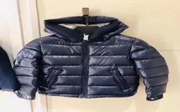 Vinterbarn039s slitage 2021 barn039s Down Jacket Boys and Girls Blue Red Color Cap Letter Down Jacket Parentchild Wea8004218