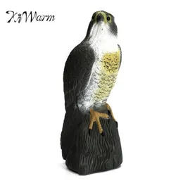 Kiwarm Est Lifelike 가짜 Falcon Hawk Hunting Decoy Deterrent Scarer Repeller 정원 잔디 장식 장식품 210911239m