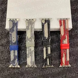 Tasarımcı Apple Watch Band Apple Watch Bands Serisi için Akıllı Kayışlar Serisi 9 8 3 4 5 6 7 SE Ultra 38mm 42mm 40mm 45mm 44mm 49mm Marka Bezi Deri Nakış Lüks Saat Bandı