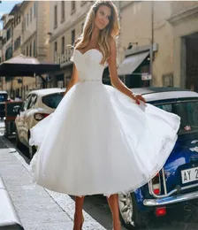 Simple Tea Length Wedding Dresses A Line Puffy Skirt Sweetheart Strapless With Beaded Sash Short Holiday Bridal Gowns New 2019 Plu1333712