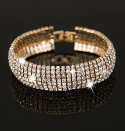 Pulseiras acessórios de jóias de noiva 2019 luxo strass mulheres banglescuffs ornamentos barato lady039s mão chain8017072