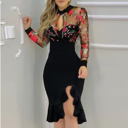 Casual Dresses Women Flower Embroidery Slit Ruffles Dress Lace Mesh Hollow Out Sexy V-Neck Long Sleeve Mermaid Elegent Slim Party