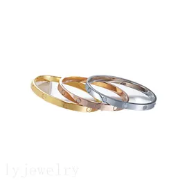 Braccialetti per donna alla moda forma d'amore braccialetto desginer gioielli in oro massiccio placcato colore donna accessori da polso per il tempo libero braccialetto color argento ZB061 I4