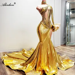 Sexy Golden Women Flormal Prom Dresses Halter Collar Luxury Beading Crystals Appliques Lace Bling Fabric Mermaid Ladies Prom Party Gowns One Shoulder