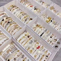 Speciale braccialetto di lusso all'ingrosso Bracciale classico in pelle da uomo braccialetti firmati da donna braccialetto largo regolabile braccialetto di gioielli firmati moda