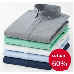 Wysokiej jakości męskie koszule Oxford Spring 60 Cotton40 Polyester Men Tops Longsleeve Pocket Men Odzież Multicolors B0052A 240312