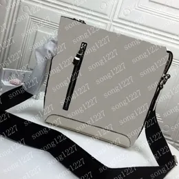 L Luxurys Designers Bags 424Black و 18 White Perfect Perfect Perfectlique Satchel Postman bag Zipper Smooth the Quality GOO223A