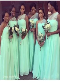 2019 Mint Green Bridesmaid Dress One Counter Chiffon الطابق الطويل البلاد ، فستان حفلات الزفاف بالإضافة إلى حجم Vestiti Cerimonia Dam7540699