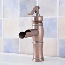 Banyo lavabo muslukları "su pompası görünüm" stil antika bakır tek delik / saplı kap musluk mikseri musluk tsf627