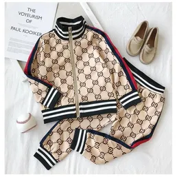 Kids Designr Clothing Sets 2020 New Luxary Print Tracksuits Fashion Letter Jackets Joggers Casual Sports Style Sweatshirt Boys G7994554