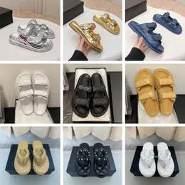 10A Designer C Sandals Summer Summer Hot Beach Shoe Women Slippers Small Spragrant Leather Sychy Soled Shoes Women Wear Open Tee Fashion في Summer Caligae جودة أفضل