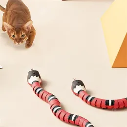 Smart Sensing Snake Cat Toys Интерактивный автоматический электронный тизер USB-зарядка Аксессуары для игрушек для собак 220510230A