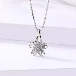 Kedjor Cherry Blossom Pendant Silver Color Liten Fresh Halsband smycken Temperament Women's Clavicle Chain