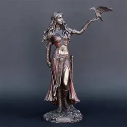 Dekorativa objekt Figurer Hartsstatyer Morrigan den keltiska gudinnan i striden med Crow Sword Bronze Finish Statue 15cm för HOM311V