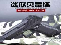 미니 합금 Beretta 리볼버 장난감 총 모델 사막 독수리 콜트 권총 MP7 성인을위한 모델 어린이 컬렉션 생일 선물 4462898