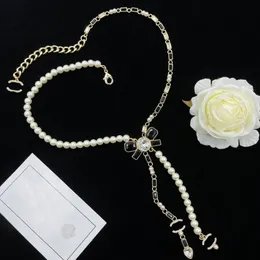 Luxus-Marken-Designer-Anhänger, Kanal-Halsketten, Kristall-Perlen-Marken-Buchstaben-Anhänger, Halsband-Anhänger-Halskette, hochwertige Schmuck-Accessoires
