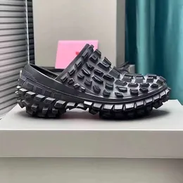 İtalyan Paris BLC Aristokrat Lastik Ayakkabı Savunmacı Siyah Blc Yarım Kalın Ayakkabı Tasarımcısı D7K9