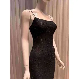 Früher Frühling Spicy Girl 2024 Rock Gaoding South Oil Goods Niche Slim Fit Hot Diamond Dress Suspender Pure Desire Style Kleid CYMT