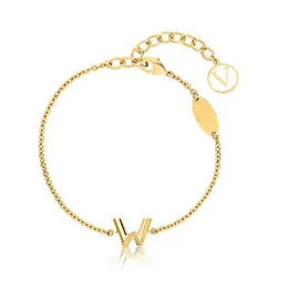 Lettera di designer semplice fascino bracciale oro Donne Fashion Fashion Elegant Designer Braccialetti in acciaio inossidabile Designer Gioielle