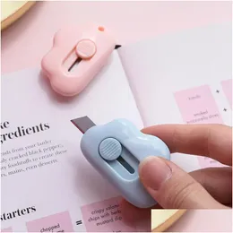 Outras canetas Atacado Mini Nuvem Caixa Portátil Cortador Cute Papel Lâmina Utilitária Faca Escritório Escola Estacionária para DIY Craft Dr Dhtxi