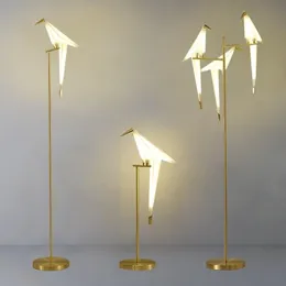 북유럽 새 바닥 램프 창조적 인 아크릴 천 종이 크레인 스탠드 바닥 램프 홈 장식 금을위한 바닥 램프 거실 스탠딩 238Z