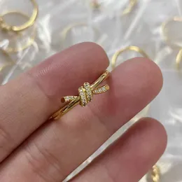 Designer tiffay and co V gold material Gu Ailing same style Knot ring Tie home rope knot diamond interwoven Qixi love VI4I