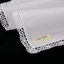 D007: Białe premium bawełniane koronkowe chusteczki ślubne 12 sztuk/pakiet puste szydełkowe chusteczki dla kobiet/damskich prezent ślubny LL