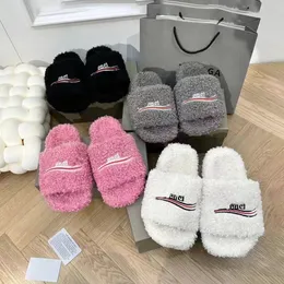 Top Quality Luxo Homens Peludos Conforto Bordados Sandália Designer Chinelo Flat Teddy Bear Preto Branco Moda Pele Mulheres Homens Slide Fuzzy Sliders Mule Loafer Girl Gift