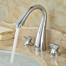 Banyo Lavabo muslukları krom musluk, tedarik hatları drenajlı 3 delikli pirinç makyaj için yaygın