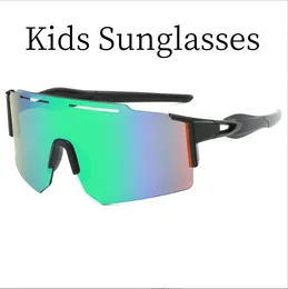 卸売りの子供サングラスビッグフレーム屋外自転車ダストプルーフメガネに乗ってサングラススポーツサングラス5色
