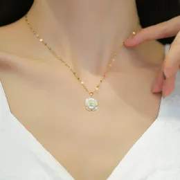 Water Ripple Chain Light Luxury Cats Eye Camellia Flower Pendant Woman 14k Yellow Gold Necklace