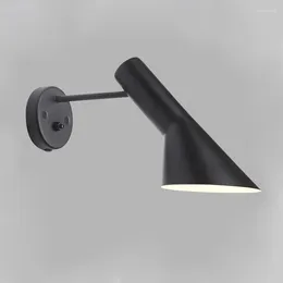 Lampa ścienna przemysłowa LED Vintage nowoczesna światła sypialnia salon obok próżności