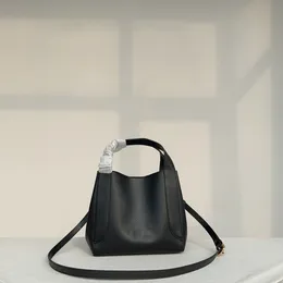 Hochwertige Designer-Tasche, klassisch, mit alten Blumen bedruckt, Buchstaben-Logo, abnehmbarer, verstellbarer Schultergurt, Druckknopf zum Öffnen und Schließen, Leder, Damen, Schwarz