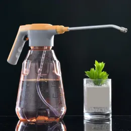 Sprutor 2L Electric Spray Bottle Handhållare Fogger Sprayer for Alcohol Cleaning Home Sterilization Micro USB Plant Steamer Sprayer