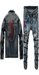 2020 Neue Herren039s Jeans Zweiteiliges Set Schlanke bestickte indische Langarm-Jeansjacke Stretchhose Punk-Stil High Street Ja6411077