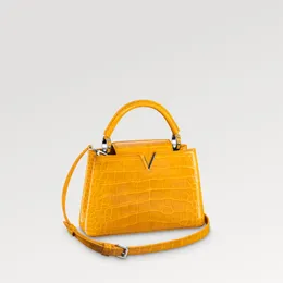 Explosion NEU Damen Capucines BB N93344 Jaune d'Or Gelb Brillantes Alligatormuster-Krokodil Karabinerhaken zum Sichern von Gegenständen Hochglanz-Crossbody-Designer