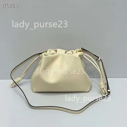 Soft 2024 Small Spain Tote Unique Bag Flamenco Bucket Urse Wrinkled Women Bags Drawstring Pillow Totes Style New Fashion Leather Leather Cross Body 7MGX