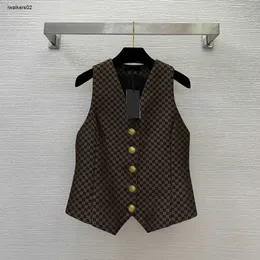 Markenweste Damenweste Designermantel Mode-LOGO Lässiges Damen-Unterhemd ärmelloser Singlet-Mantel 11. März