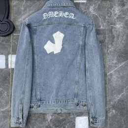 yaz erkek ceket tasarımcı ceketler erkek moda şakaları işlemeli denim ceket unisex capel uzun kol üstleri cep ceketi bir renk