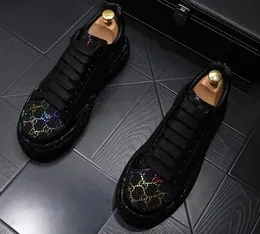 Projektant Slip Rhinestones Sneakers Mężczyźni na brokatowym Diamond Comfort Comfort Party Płaskie buty skórzane grube dolne wypoczynek W Diamd